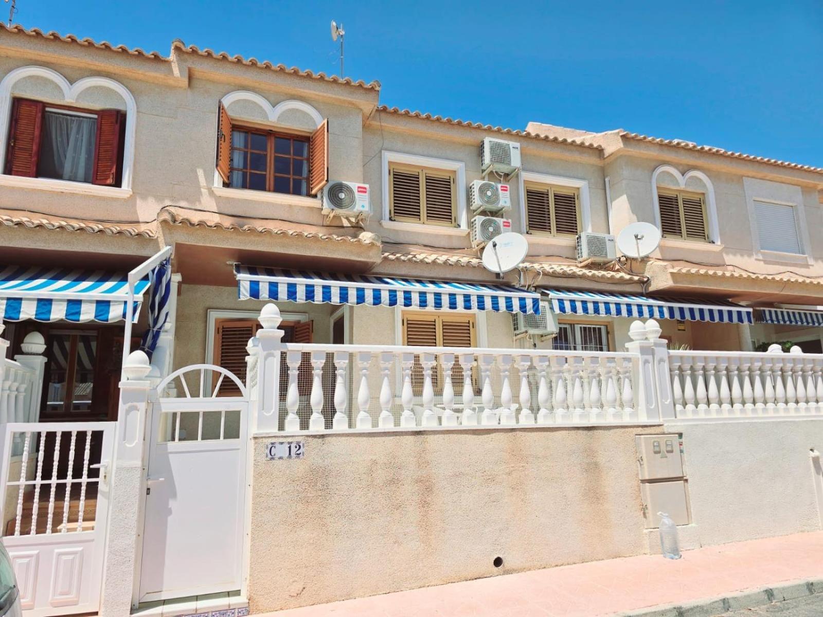 فيلا Apartament-Bungalow La Mata تورّيفيِخا المظهر الخارجي الصورة